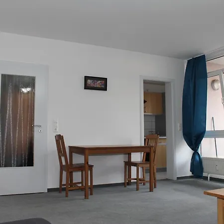 Downtown Apartment *